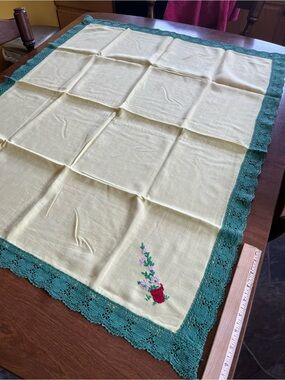 Vintage yellow  Tablecloth with Green Crochet Border and Floral Embroidery